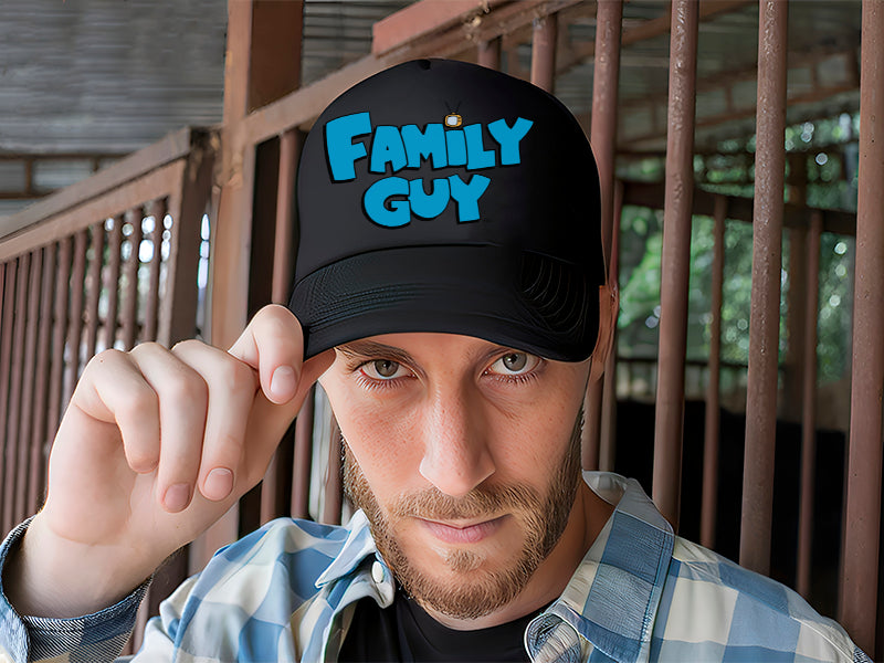 Gorra Trucker Family Guy Negro Ajustable Fg