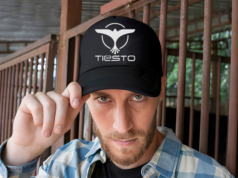 Gorra Trucker Tiesto Dj Música Electrónica Negro Ajustable Tst